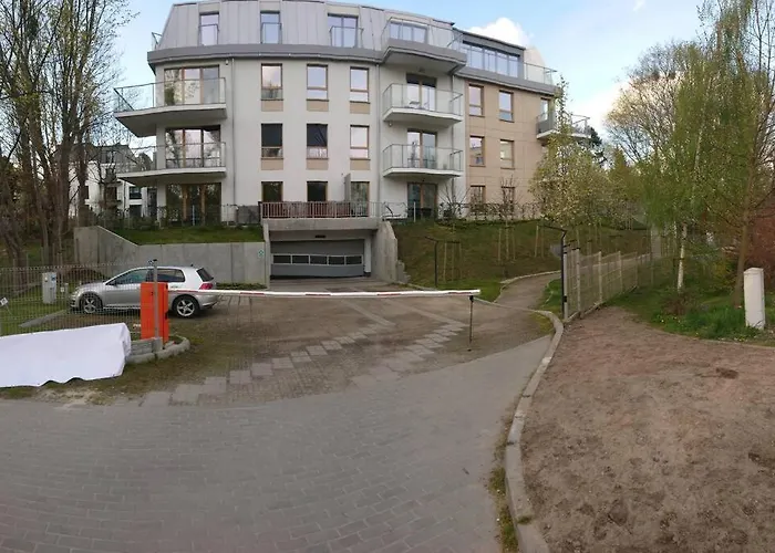 Kawalerka Z Miejscem Parkingowym W Hali Garazowej